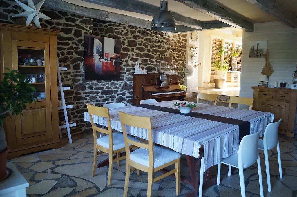 La Chataigneraie Bed and Breakfast Pleudihen 3*, Pleudihen-sur-Rance