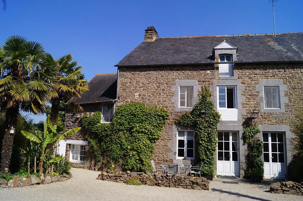 Bed and Breakfast La Chataigneraie à Pleudihen Couette-café Pleudihen-sur-Rance