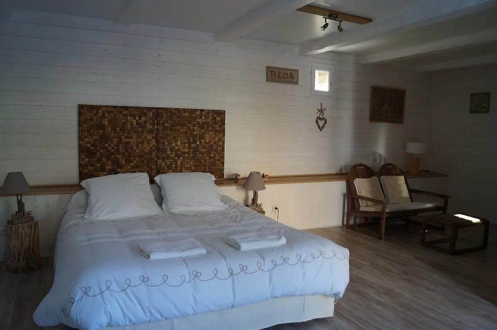 Couette-café Bed and Breakfast La Chataigneraie à Pleudihen