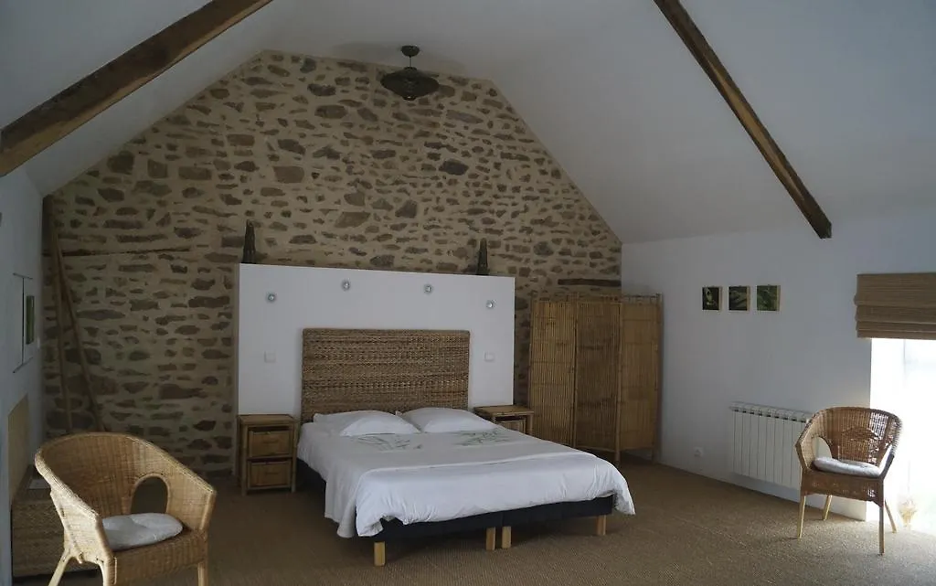 Bed and Breakfast La Chataigneraie à Pleudihen Couette-café Pleudihen-sur-Rance